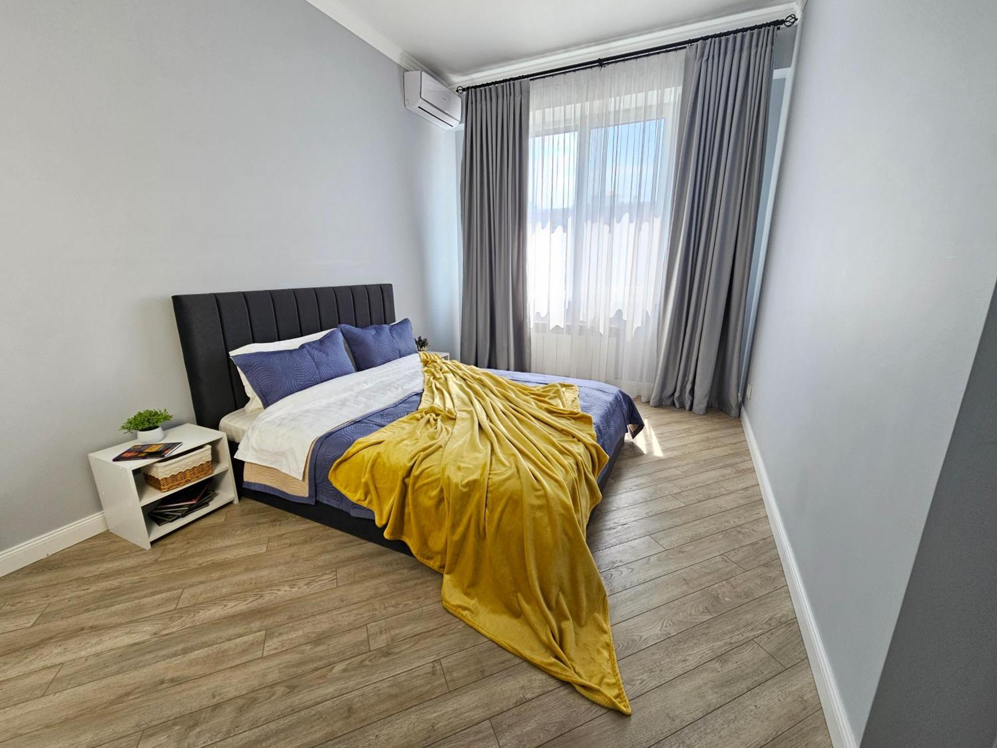 3 Room Gagarin Park Residential Complex Near Mega Shopping Mall Ałma Ata Zewnętrze zdjęcie