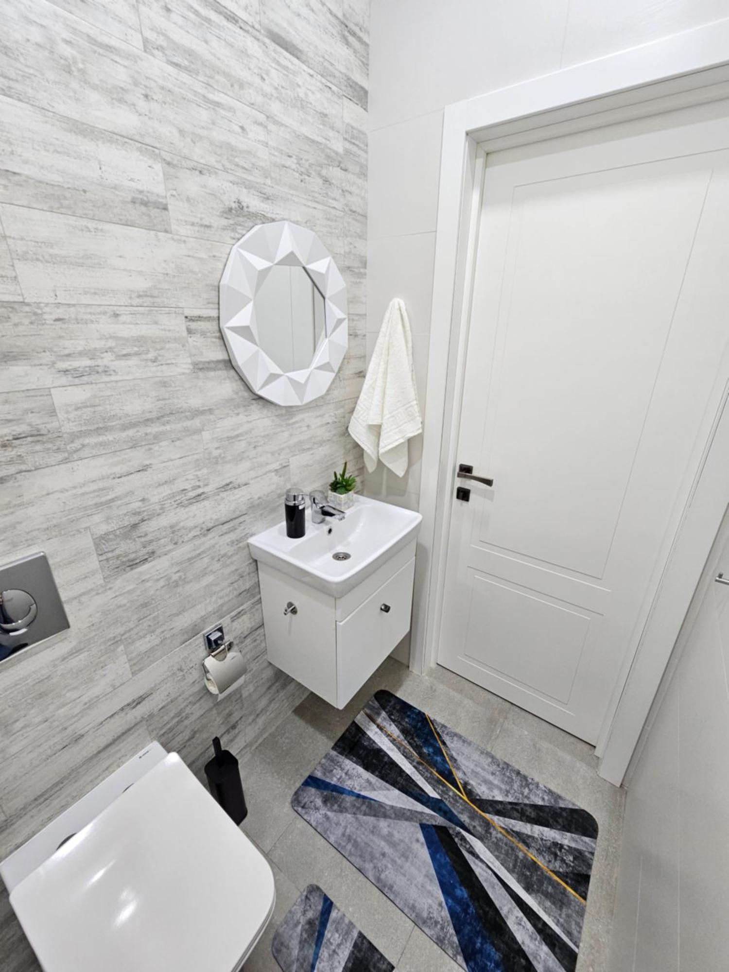 3 Room Gagarin Park Residential Complex Near Mega Shopping Mall Ałma Ata Zewnętrze zdjęcie