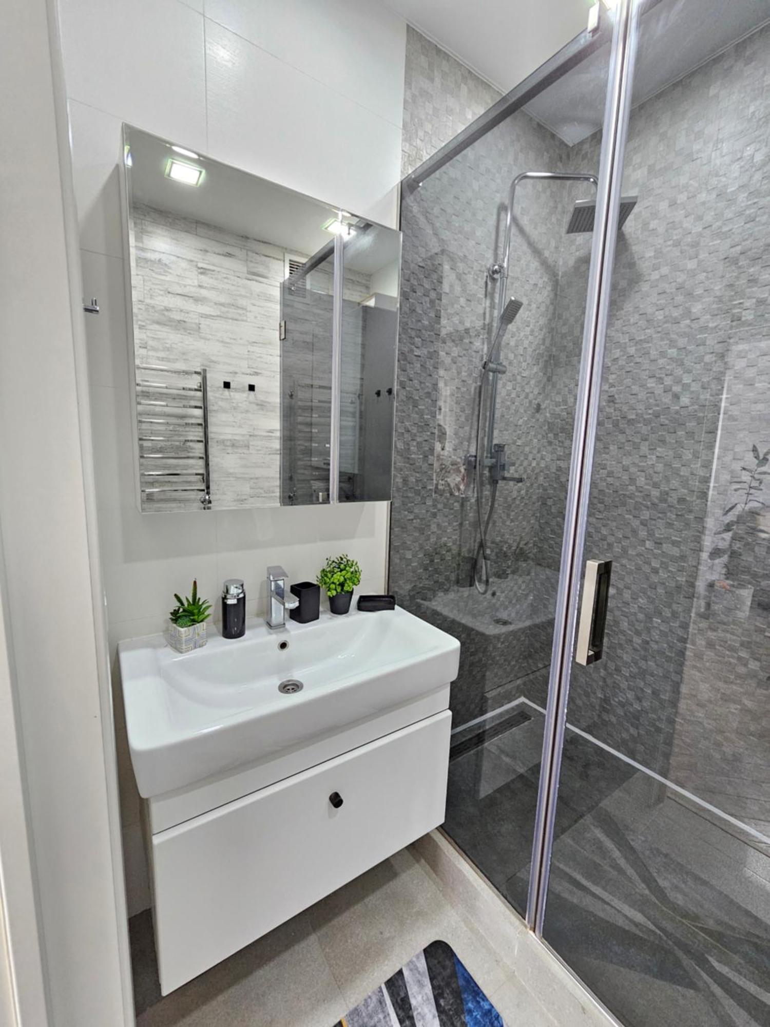 3 Room Gagarin Park Residential Complex Near Mega Shopping Mall Ałma Ata Zewnętrze zdjęcie