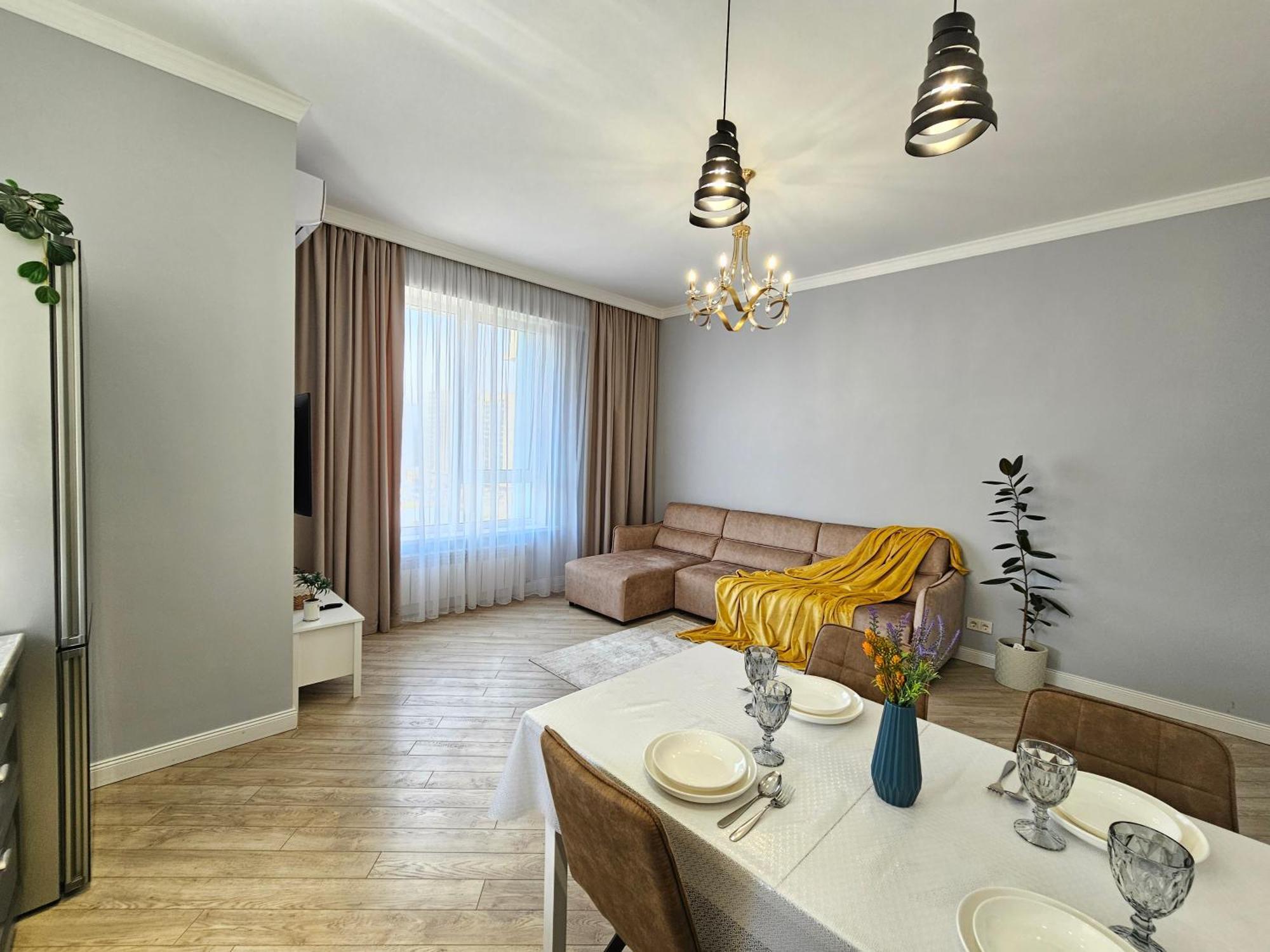 3 Room Gagarin Park Residential Complex Near Mega Shopping Mall Ałma Ata Zewnętrze zdjęcie